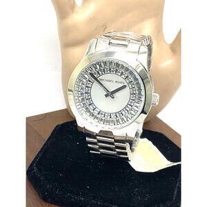 Michael Kors Women's Watch MK6531 Runway Quartz Silver Stainless Steel 40mm